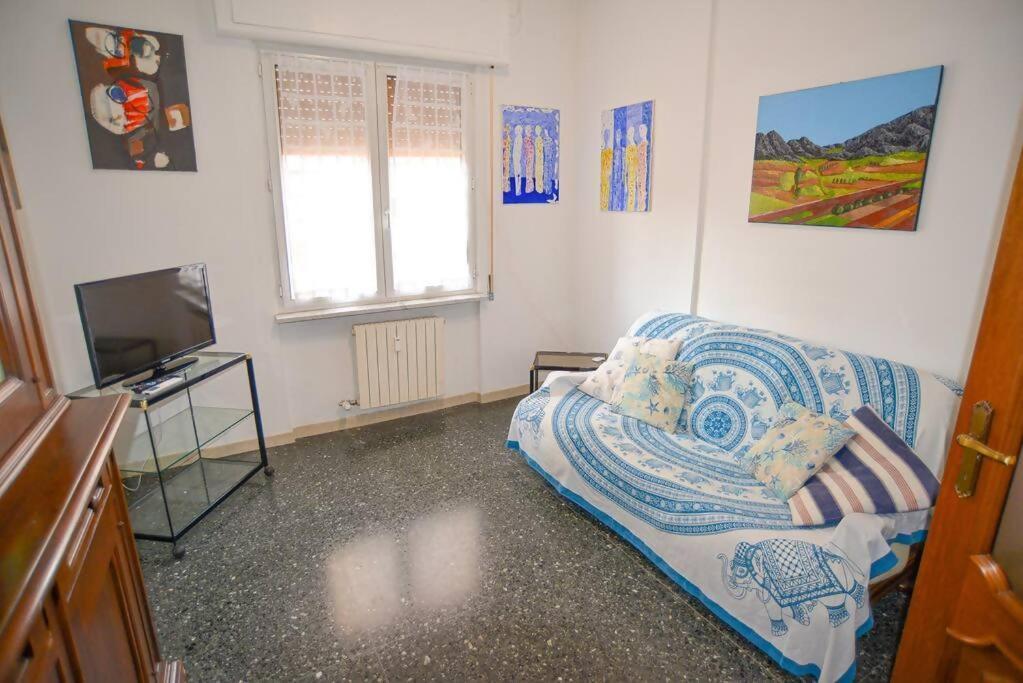 Larte Al Mare Vicino Spiaggia Con Ac E Wifi Apartman Savona Kültér fotó